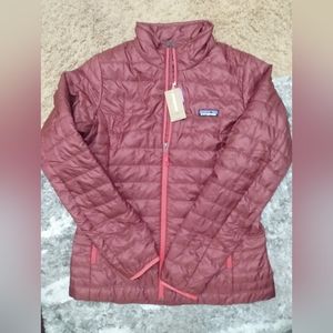Patagonia women's nano puff jacket